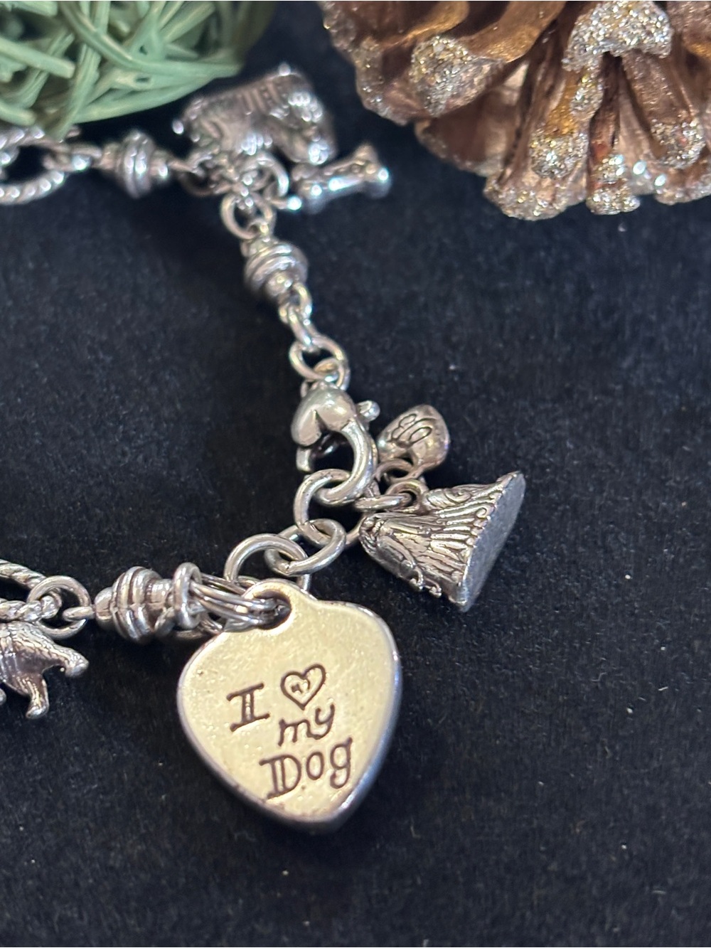 Brighton “ I Love My Dog” Bracelet - Picture 2 of 5